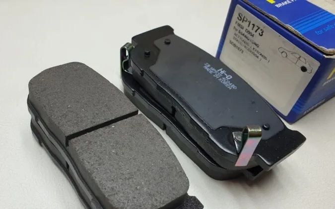 Тормозные колодки Sangsin Hi-Q. Артикул SP1173