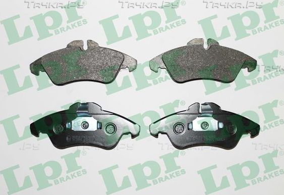 Тормозные колодки LPR передние для Mercedes-Benz Sprinter 903 1995-2004. Артикул 05P608