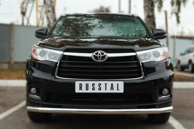 Защита RusStal переднего бампера d63 (секции) для Toyota Highlander III 2014-2026. Артикул THRZ-001916