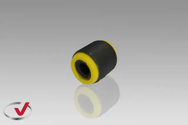 Сайлентблок полиуретановый (усиленный) задней подвески (Vtulka). Артикул 3306052