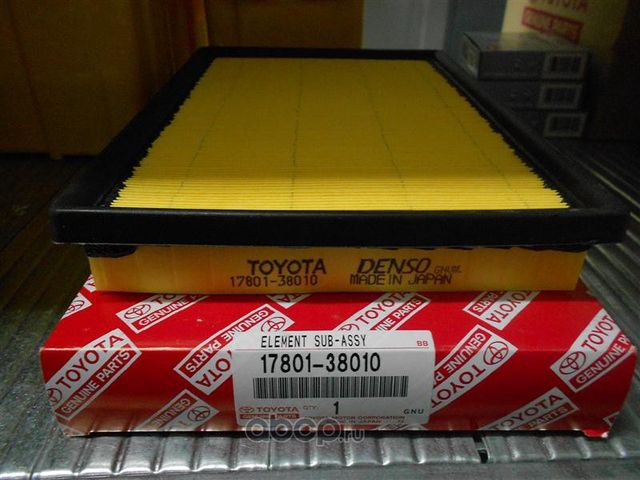 Воздушный фильтр Toyota. Артикул 1780138010