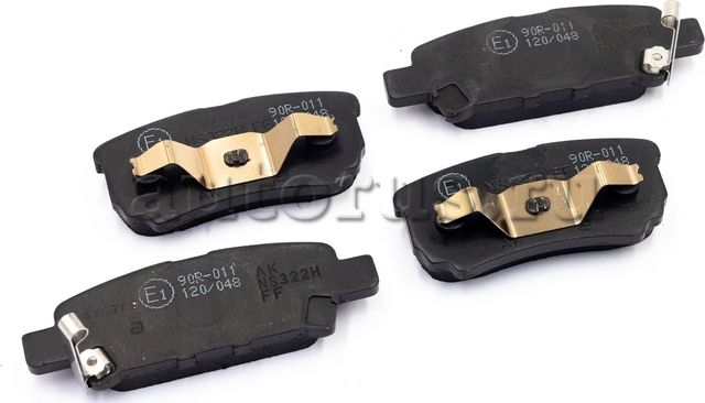 Тормозные колодки Mitsubishi. Артикул 4605A558