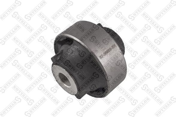 Сайлентблок переднего рычага подвески Stellox. Артикул 87-06886-SX
