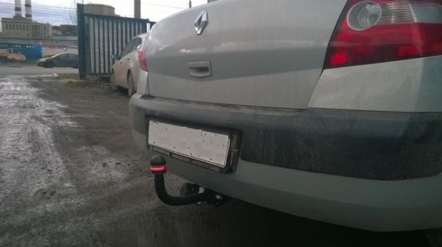 Фаркоп Oris (ранее Bosal) для Renault Megane II Classic седан 2003-2008. Артикул 1420-A