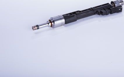Клапанная форсунка Bosch для BMW 3 VI (F3x) 2013-2018. Артикул 0 261 500 260