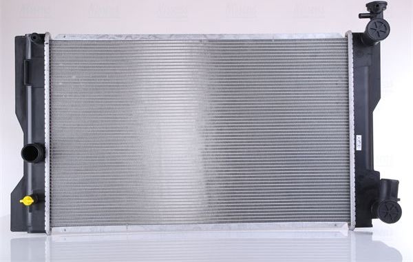 Радиатор охлаждения двигателя Nissens для Toyota Corolla E140, E150 2010-2014. Артикул 606663