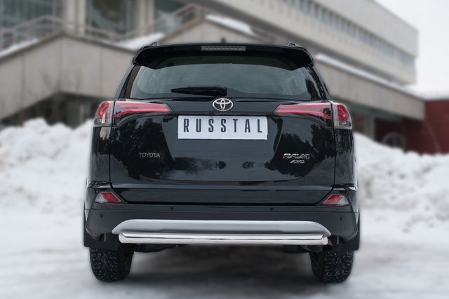Защита RusStal заднего бампера d63 (дуга) для Toyota RAV4 IV 2015-2019. Артикул TR4Z-002200