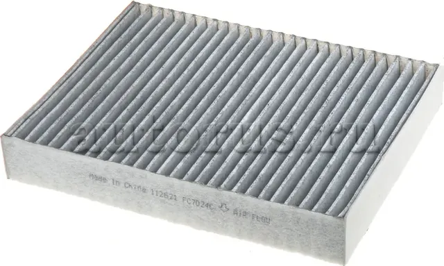 Фильтр салона угольный (Partra). Артикул FC7024C