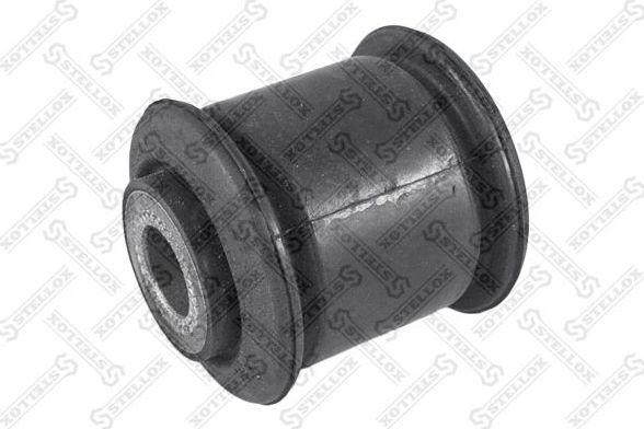 Сайлентблок переднего рычага подвески Stellox. Артикул 77-01789-SX
