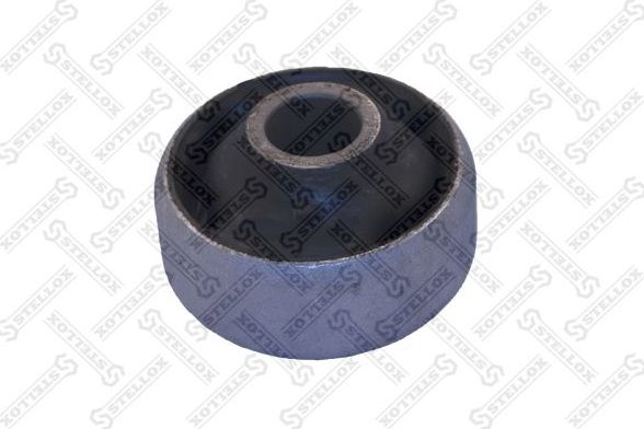 Сайлентблок переднего рычага подвески Stellox. Артикул 71-11029-SX