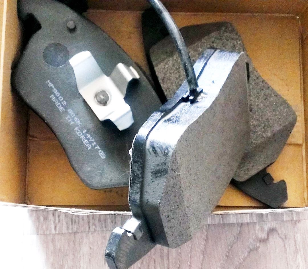 Тормозные колодки HSB. Артикул HP8002