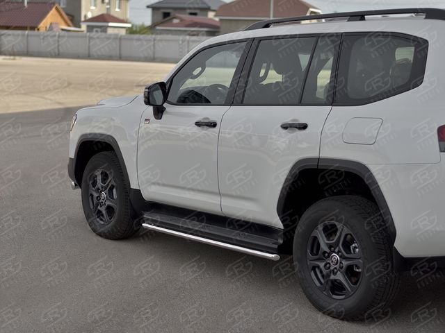 Защита RusStal порогов d42 для Toyota Land Cruiser 300 GR Sport 2021-2026. Артикул TLCT-003965