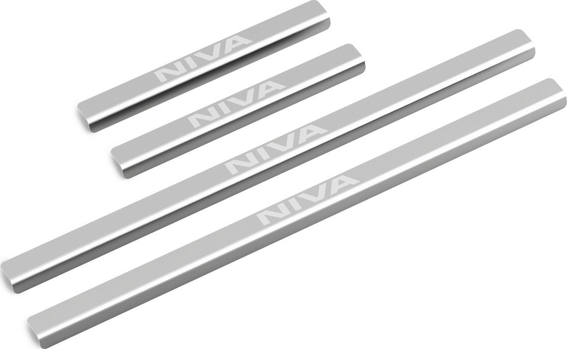 Накладки на пороги AutoMax для Chevrolet Niva 2009-2020. Артикул AMCHNIV01