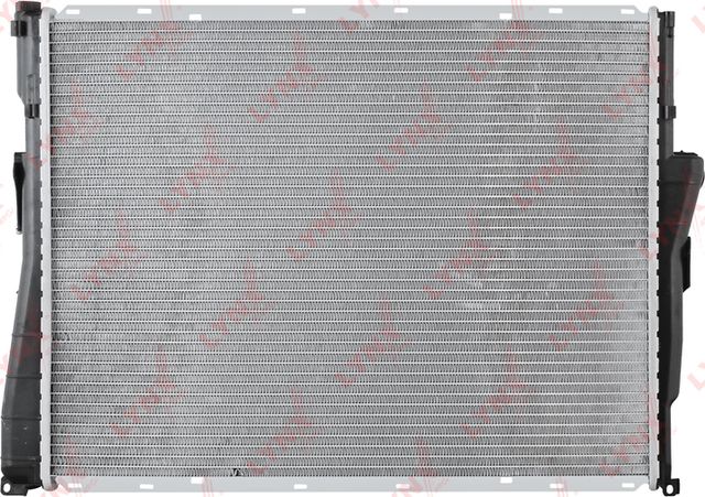 Радиатор охлаждения двигателя LYNXauto. Артикул RB-2067