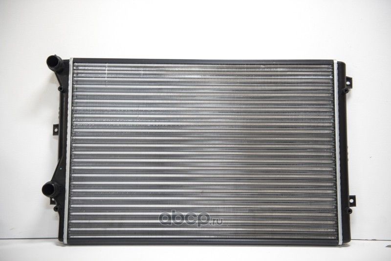 Радиатор ДВС Audi A3 (8P)/TT (8J)VW Caddy III-IV/Golf VI/Jetta III-IV/Passat B7 (Vite). Артикул VCS65280A