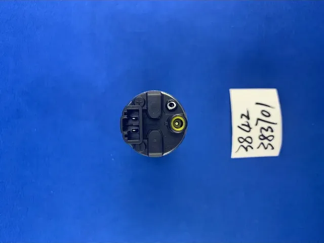 Бензонасос (вставка) LEXUS RX III (GYL_) 04 09- (Deqst) Deqst. Артикул 106042