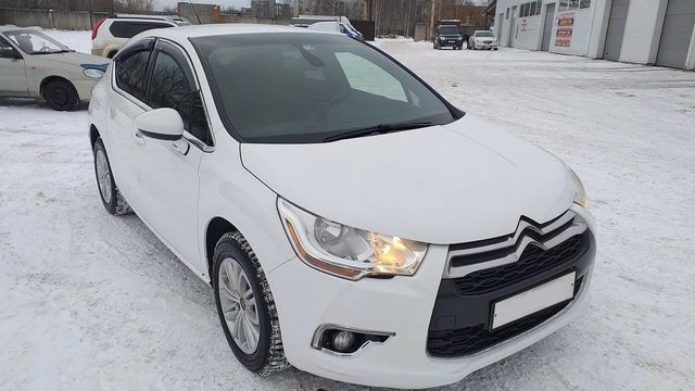 Дефлекторы V-Star для окон (с хром. молдингом) Citroen DS4 2011-2015. Артикул CHR13097