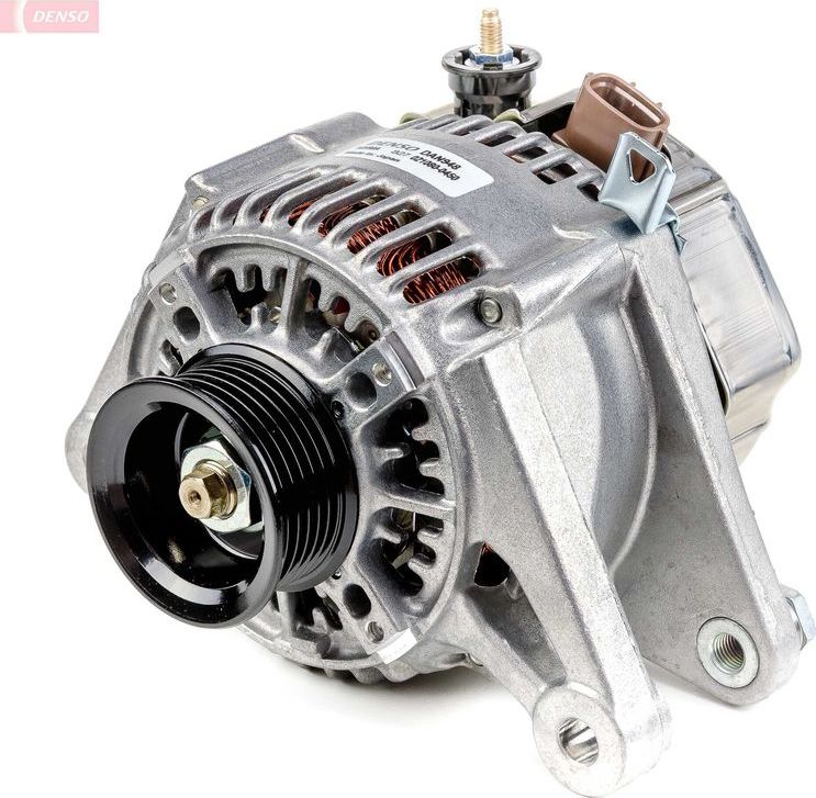 Генератор Denso. Артикул DAN948