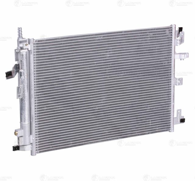 Радиатор кондиционера (конденсатор) Luzar. Артикул LRAC 1057