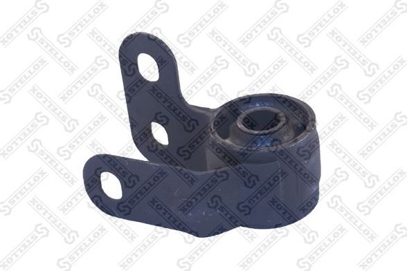 Сайлентблок переднего рычага подвески Stellox. Артикул 77-00157-SX
