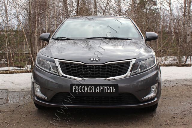 Накладки Русская Артель на передние фары (реснички) для Kia Rio III седан 2011-2015 дорестайлинг. Артикул REKR-025800