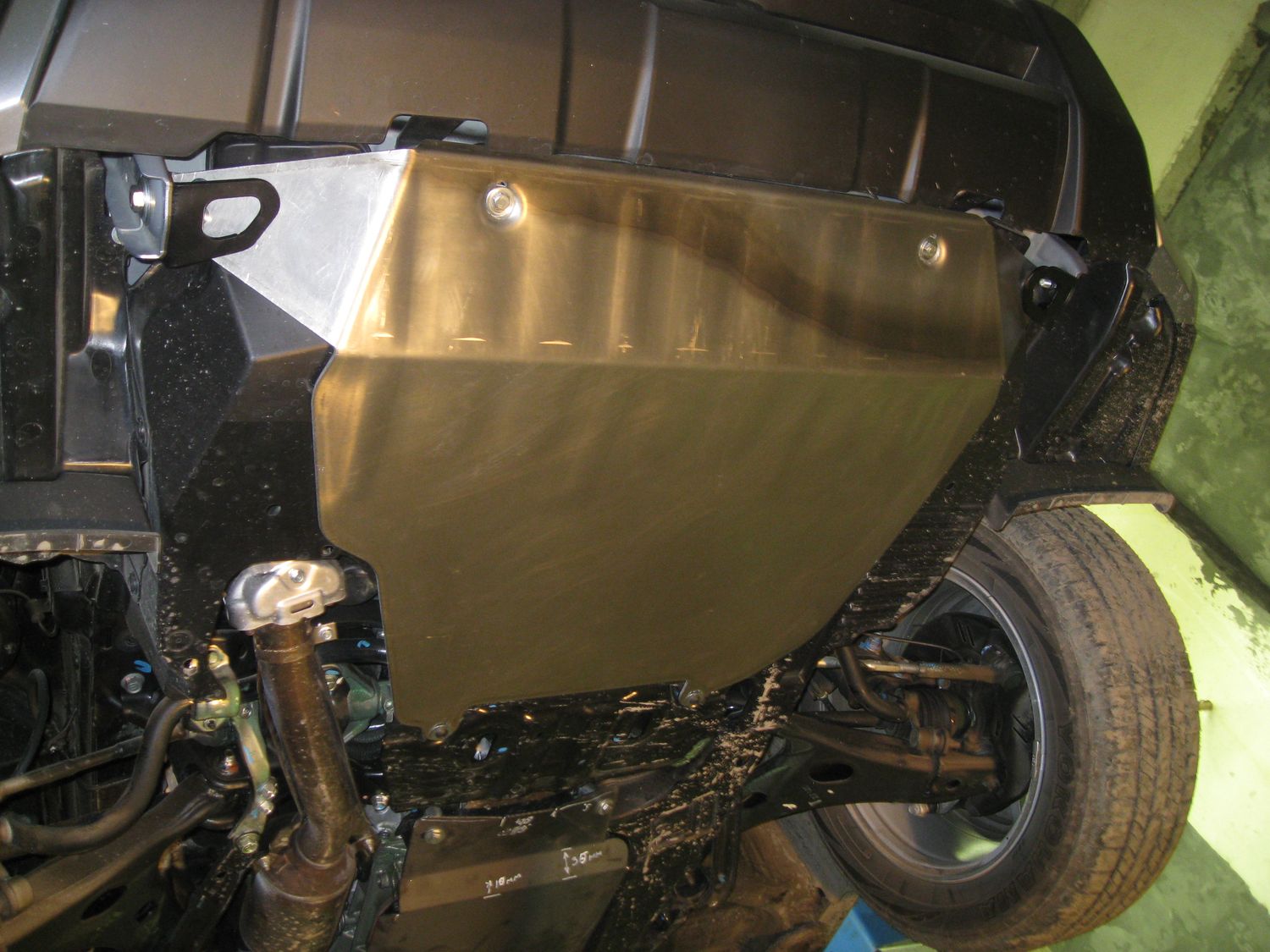 Защита алюминиевая Alfeco для картера (большая) Subaru Forester lll 2008-2012. Артикул ALF.22.18 AL4