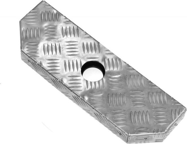 Подножка-накладка PT Group на фаркоп. Артикул TOW990106