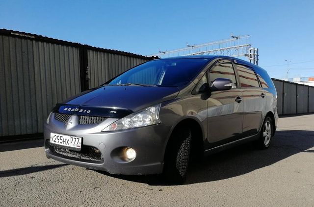 Дефлектор VT52 для капота Mitsubishi Grandis 2003-2010. Артикул MSH26VT