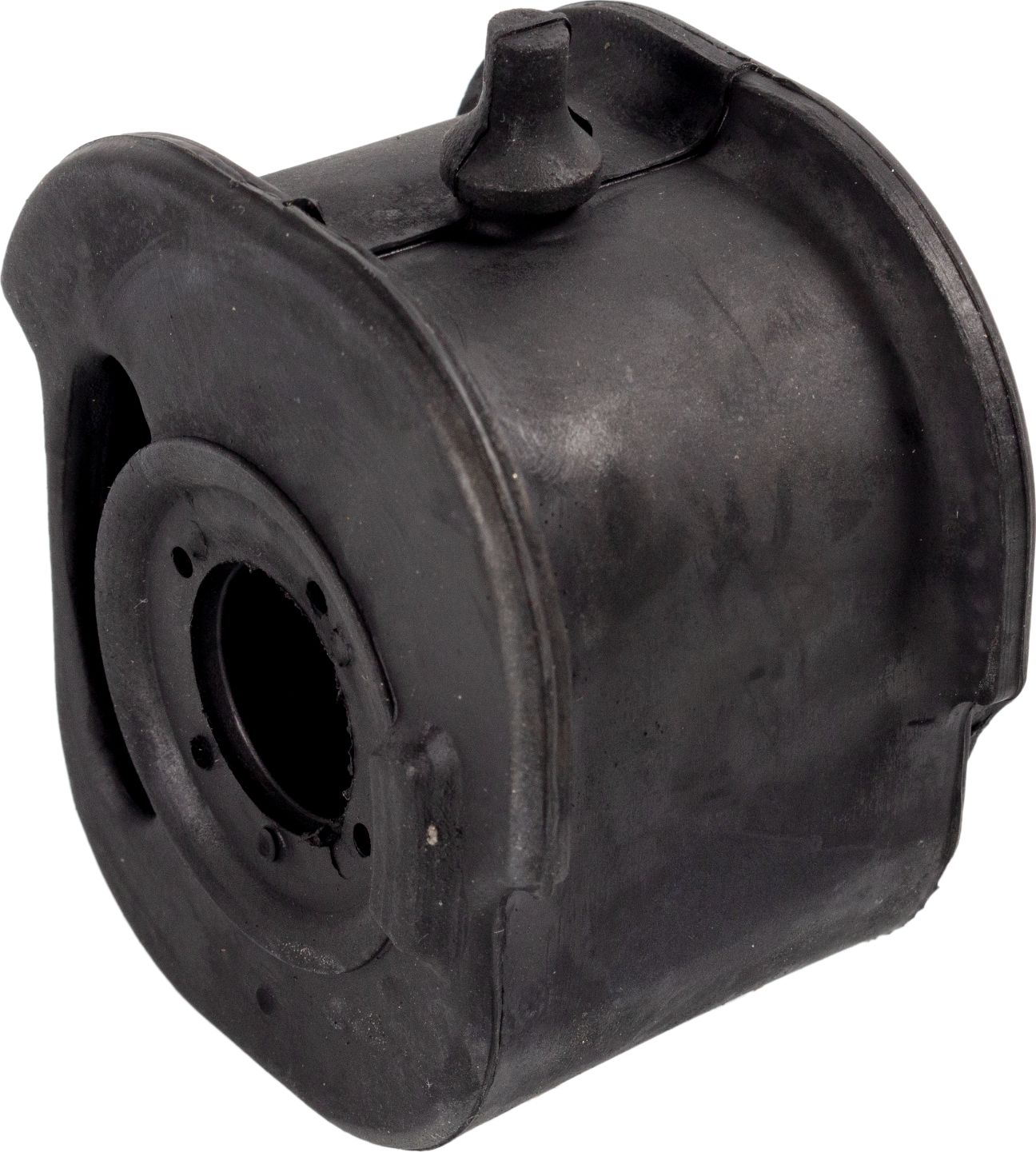 Сайлентблок переднего рычага подвески Blue Print. Артикул ADG08097