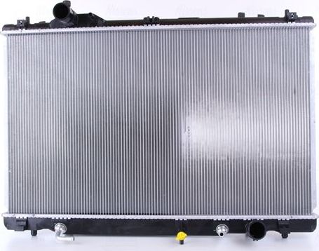 Радиатор охлаждения двигателя Nissens. Артикул 646819