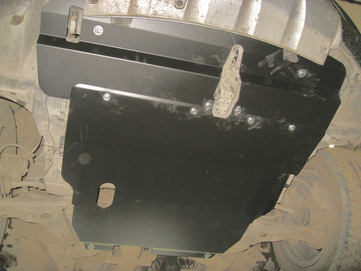 Защита Alfeco для картера и КПП Mitsubishi Outlander I 2003-2006. Артикул ALF.14.16