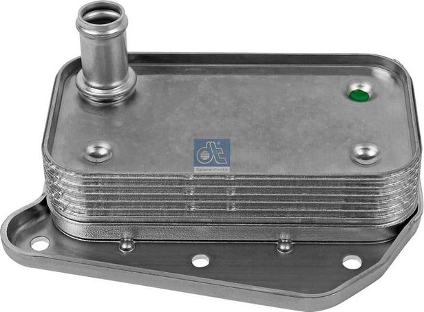 Радиатор масляный (маслоохладитель) для двигателя DT Spare Parts. Артикул 4.66645