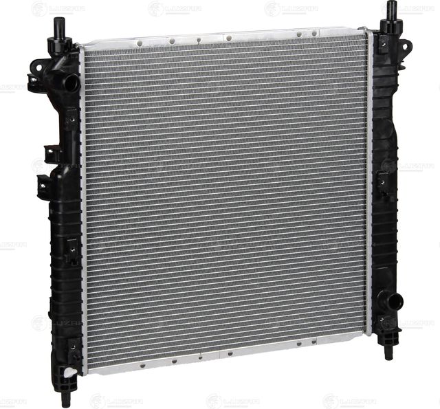 Радиатор охлаждения двигателя Luzar для SsangYong Actyon Sports II 2012-2016. Артикул LRc 1715