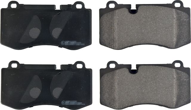 Тормозные колодки SWAG. Артикул 10 91 6745