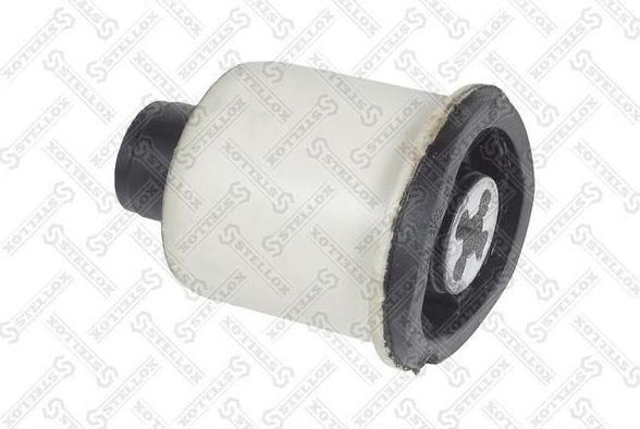 Сайлентблок переднего рычага подвески Stellox. Артикул 77-02088-SX