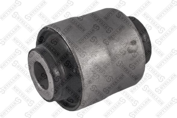 Сайлентблок заднего рычага подвески Stellox верхний внутренний для Honda Odyssey I 1998-1999. Артикул 77-00210-SX