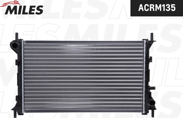 Радиатор охлаждения двигателя Miles для Ford Focus I 1998-2005. Артикул ACRM135