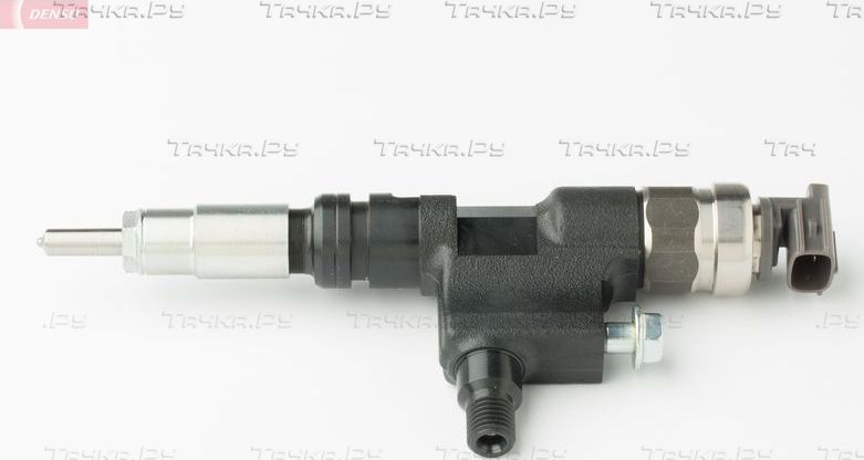Форсунка топливная Denso. Артикул DCRI106510