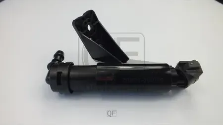 Форсунка омывателя фары lh (Quattro Freni). Артикул qf10n00105