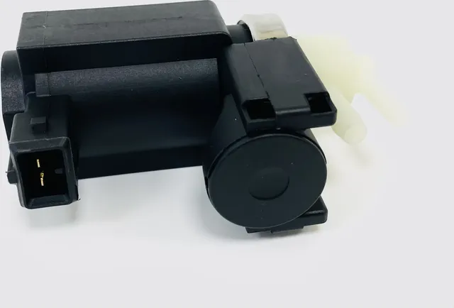 Электромагнитный клапан (Ukorauto). Артикул U1327013