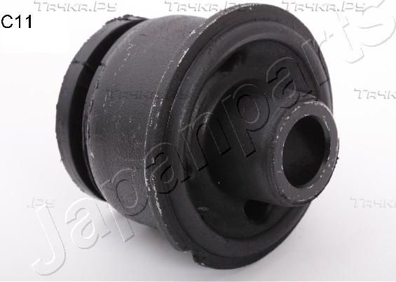Сайлентблок переднего рычага подвески Japanparts. Артикул RU-C11