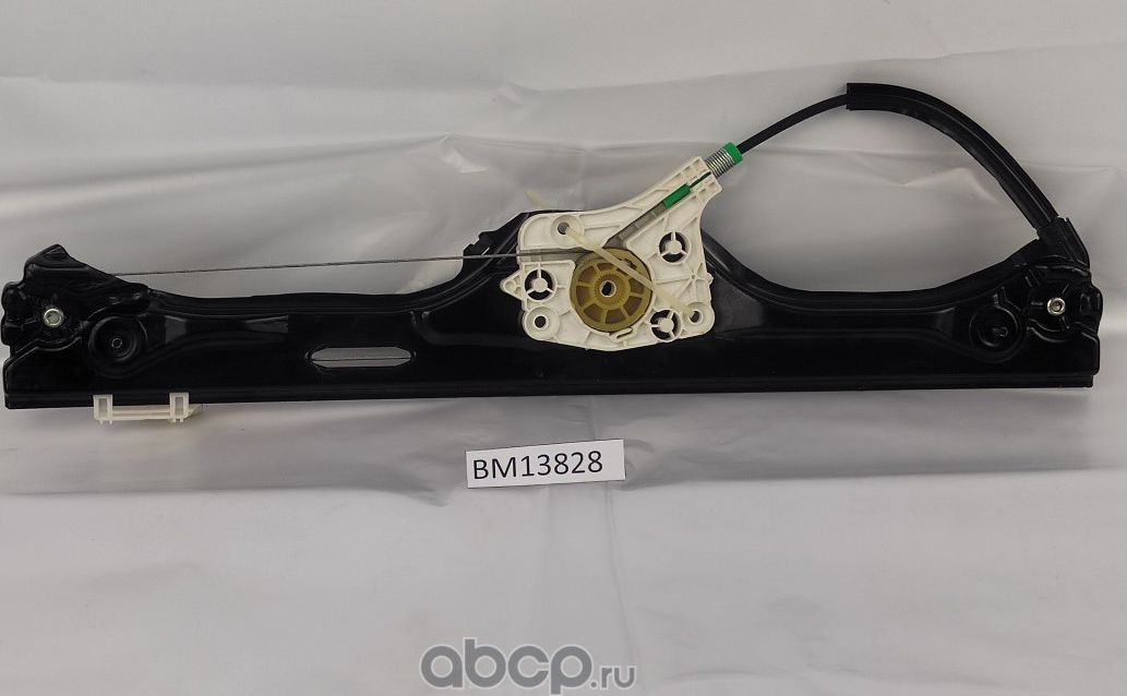 E70 06-13 СТЕКЛОПОДЪ МНИК ЗАДНЕЙ ДВЕРИ ПРАВОЙ (Schnieder). Артикул BM13828