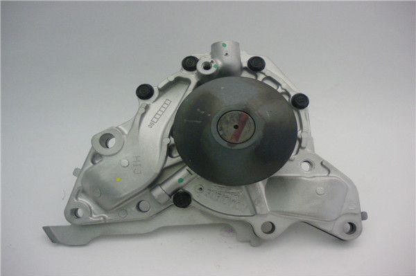 Помпа (водяной насос) GMB. Артикул GWHY-43A