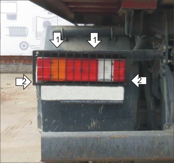 Комплект защит Мотодор для задних фонарей Mercedes-Benz Actros 2008-2016. Артикул 21204