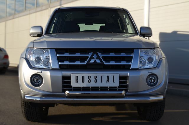 Защита RusStal переднего бампера 76х63 (дуга) для Mitsubishi Pajero IV 2012-2013. Артикул MP4Z-001038