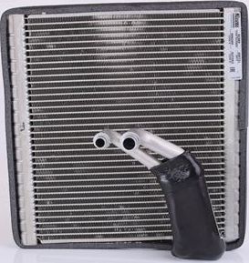 Испаритель кондиционера Nissens (алюминий) для Volkswagen Golf Sportsvan I 2014-2026. Артикул 92369