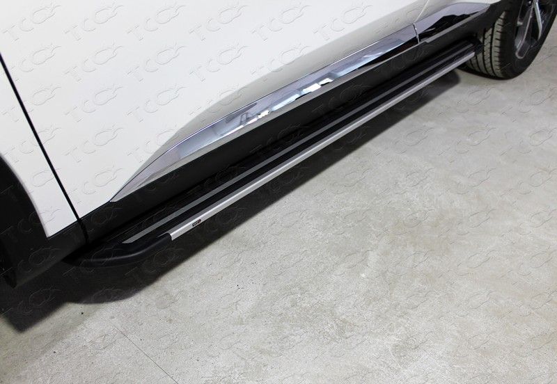 Пороги алюминиевые ТСС Slim Line Silver 1720 мм для Haval F7 (1,5 л, 4WD) 2019-2022. Артикул HAVF719-35S