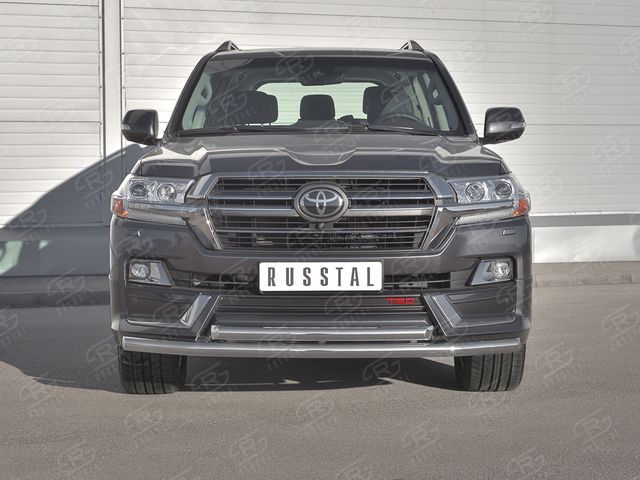 Защита RusStal переднего бампера d63 (секции) d63 (дуга) для Toyota Land Cruiser 200 TRD 2019-2021. Артикул TLCZ-003332