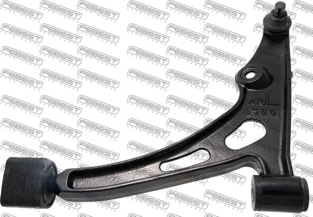 Поперечный рычаг Febest передний левый для Suzuki Swift II 1991-1996. Артикул 0724-BALLH
