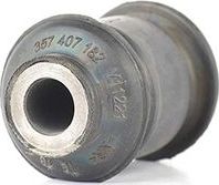 Сайлентблок переднего рычага подвески BSG передний правый/левый для Volkswagen Corrado 1988-1995. Артикул BSG 90-700-028